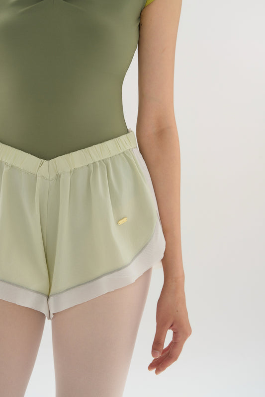 V‑Waist Breathable Double‑Layer Tulle Bias‑Cut Ballet Contemporary Shorts