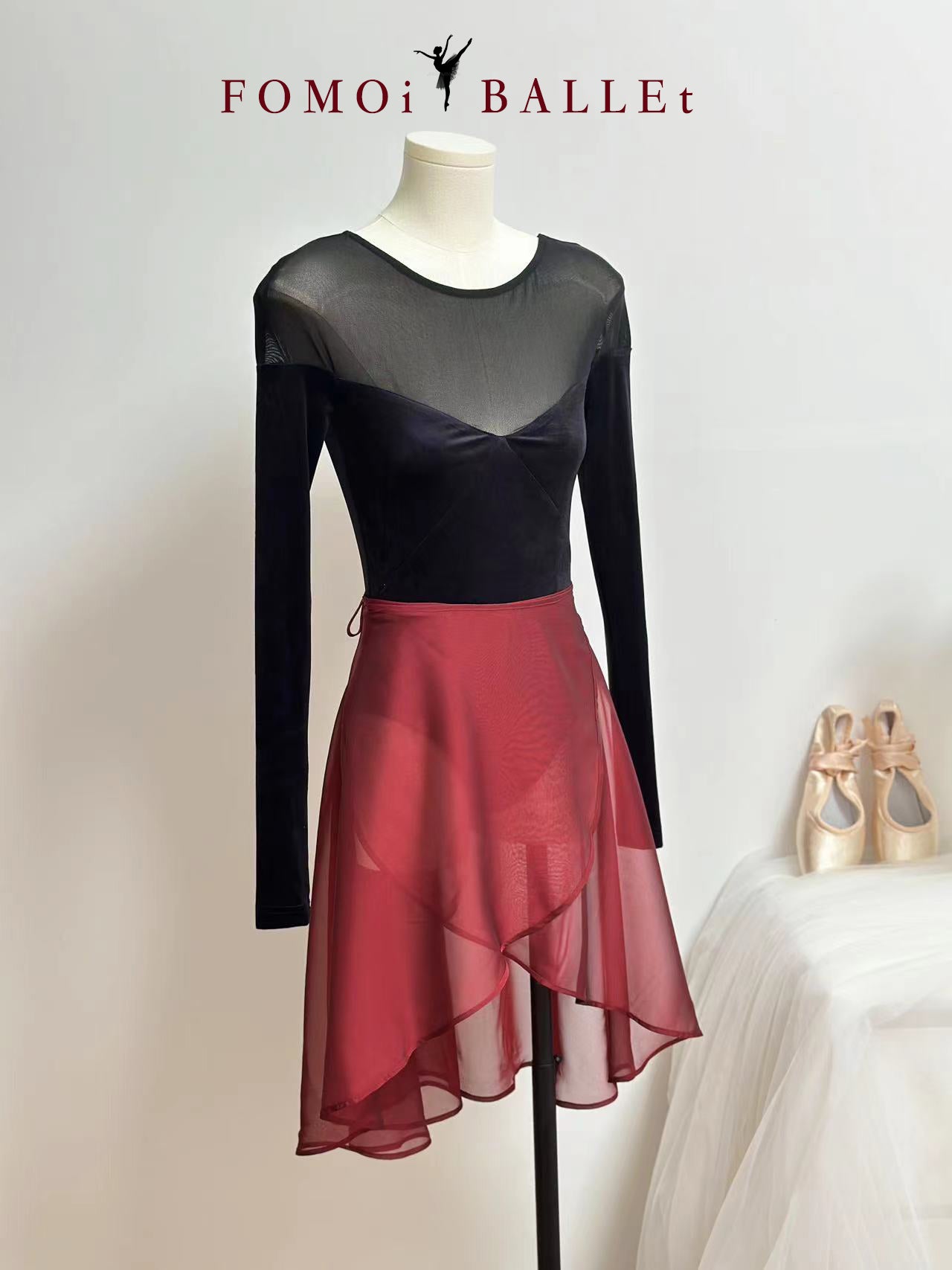 成人Ballet Leotard | Velvet With Net Desgin in Back